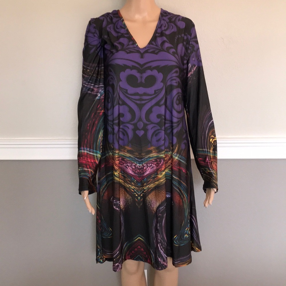 NWOT! SIMLIY ASTER V NECK  DRESS